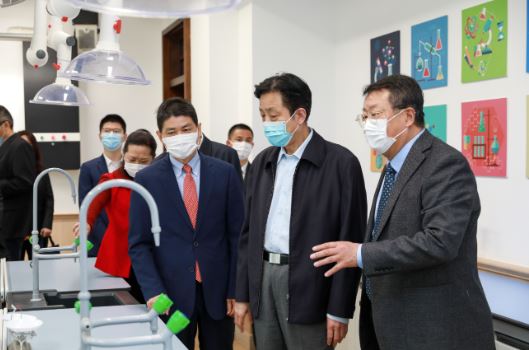 謝廣祥一行蒞臨新華控股集團(tuán)調(diào)研指導(dǎo)工作