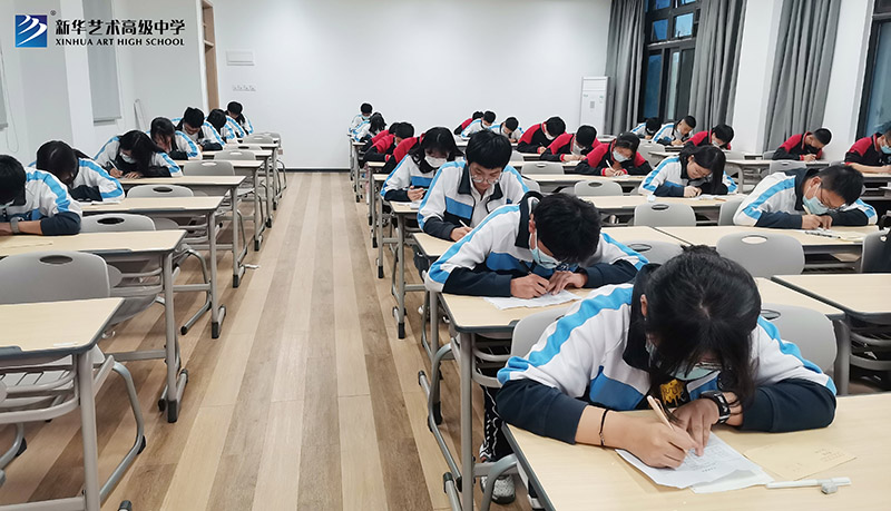 展新華學子風采， 助核心素養(yǎng)提升——我校舉行首屆“新華杯”數(shù)獨大賽